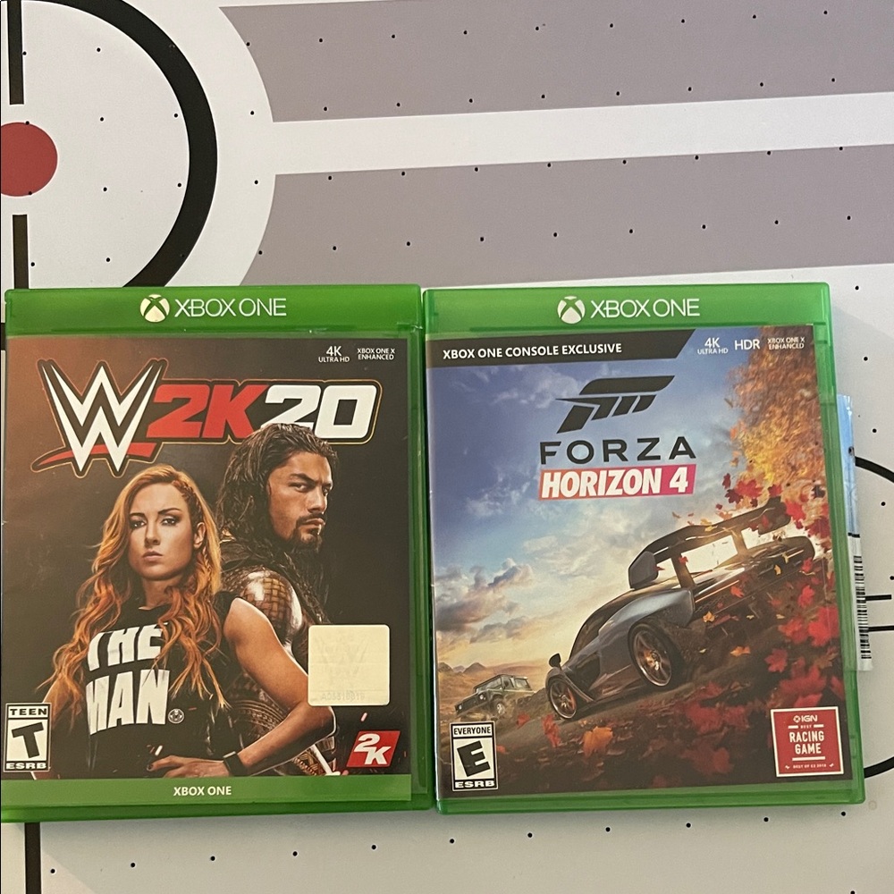 Forza Horizon 4 & WWE 2K20 Video Game Bundle - Green Cases